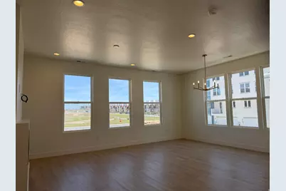 10995 S Freestone Rd W #109, South Jordan, UT 84009 - Photo 5