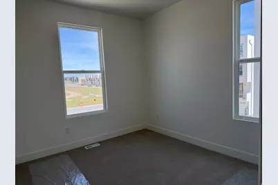 10995 S Freestone Rd W #109, South Jordan, UT 84009 - Photo 11