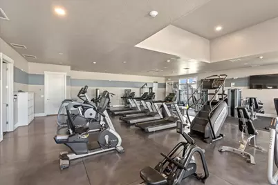 1596 W Parkview Dr, Syracuse, UT 84075 - Photo 35