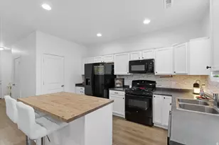 1596 W Parkview Dr, Syracuse, UT 84075 - Photo 5