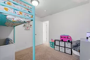 1596 W Parkview Dr, Syracuse, UT 84075 - Photo 25