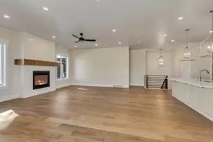 261 E Concord Farm Ln, Draper, UT 84020 - Photo 7