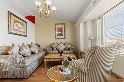 3077 W 4650 S, Roy, UT 84067 - Photo 9