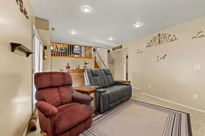 3077 W 4650 S, Roy, UT 84067 - Photo 17