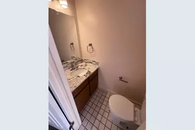 556 N Fairfield Rd #D4, Layton, UT 84041 - Photo 1