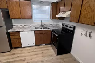 556 N Fairfield Rd, Layton, UT 84041 - Photo 21
