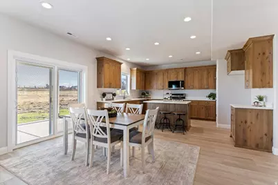 3218 S 4950 W, West Haven, UT 84401 - Photo 9
