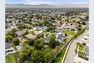 11697 S Tattered Angel Cv, Riverton, UT 84065 - Photo 49