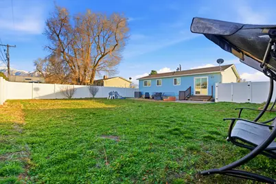 1474 W 1200 N, Layton, UT 84041 - Photo 23