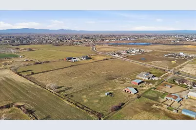 3777 W Pioneer Rd, Marriott-Slaterville City, UT 84404 - Photo 5