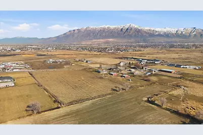 3777 W Pioneer Rd, Marriott-Slaterville City, UT 84404 - Photo 23