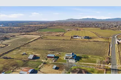 3777 W Pioneer Rd, Marriott-Slaterville City, UT 84404 - Photo 3
