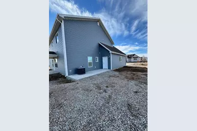 262 N 300 W, Preston, ID 83263 - Photo 25