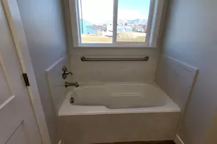 262 N 300 W, Preston, ID 83263 - Photo 13