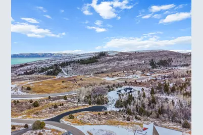 980 S Crossed Arrows Cir #79, Garden City, UT 84028 - Photo 3