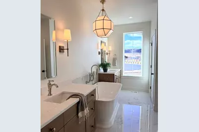 832 N Amy Way, Elk Ridge, UT 84651 - Photo 11