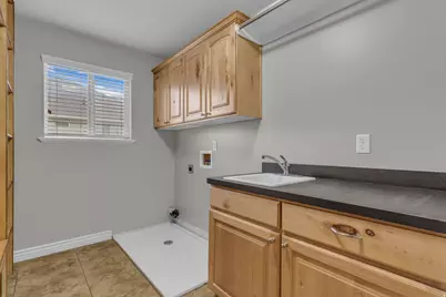 180 W 1825 N, North Ogden, UT 84414 - Photo 13