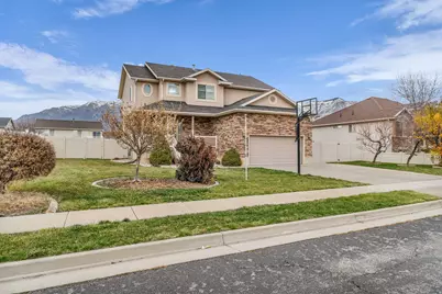 180 W 1825 N, North Ogden, UT 84414 - Photo 3