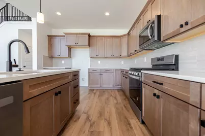 907 N Banner Dr #611, Saratoga Springs, UT 84045 - Photo 7