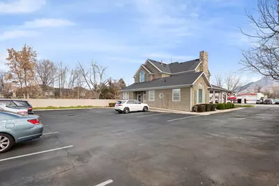 8494 S 700 E, Sandy, UT 84070 - Photo 7