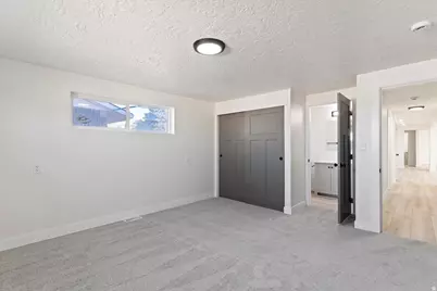 19 E North Canyon Rd, Bountiful, UT 84010 - Photo 13