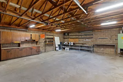 19 E North Canyon Rd, Bountiful, UT 84010 - Photo 27