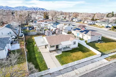 5236 S 4620 W, Salt Lake City, UT 84118 - Photo 3