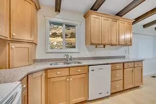 826 N 970 E, Springville, UT 84663 - Photo 11