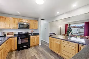 4694 S Ridgeline Dr, Washington Terrace, UT 84405 - Photo 11