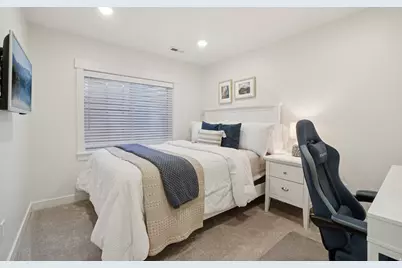 4453 E Hurstbourne Dr, Eagle Mountain, UT 84005 - Photo 33