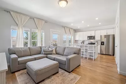 4453 E Hurstbourne Dr, Eagle Mountain, UT 84005 - Photo 5