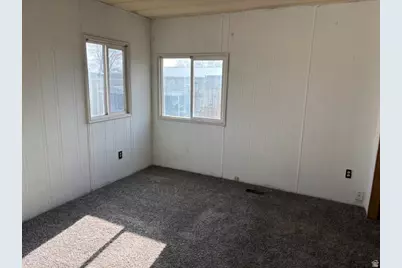 150 E 750 N #116, Vernal, UT 84078 - Photo 11