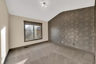 970 E Tuscan Park Ln S, Midvale, UT 84047 - Photo 21