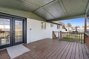 3475 S Bluff Rd, Syracuse, UT 84075 - Photo 21
