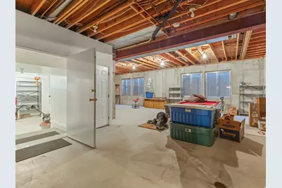 8585 S Mt Majestic Rd E, Sandy, UT 84093 - Photo 41