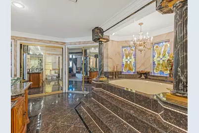 8585 S Mt Majestic Rd E, Sandy, UT 84093 - Photo 11