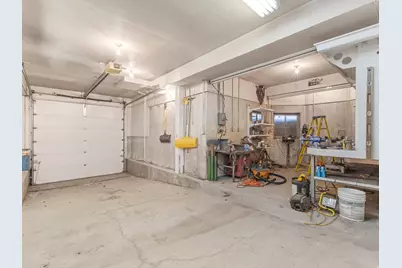 8585 S Mt Majestic Rd E, Sandy, UT 84093 - Photo 45