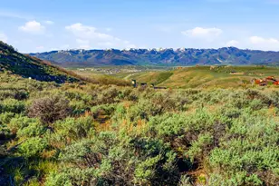 2562 E Canyon Gate Rd, Park City, UT 84098 - Photo 1