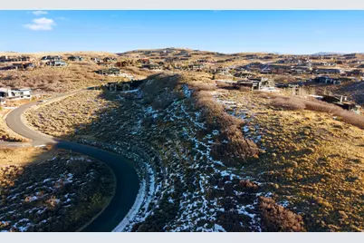 2562 E Canyon Gate Rd #1, Park City, UT 84098 - Photo 11