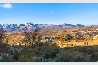 2562 E Canyon Gate Rd #1, Park City, UT 84098 - Photo 5