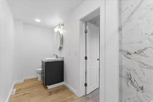 221 E 4800 S, Salt Lake City, UT 84107 - Photo 23