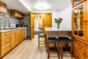 9650 S Buttonwood Dr, Sandy, UT 84092 - Photo 29