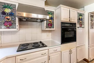 9650 S Buttonwood Dr, Sandy, UT 84092 - Photo 13