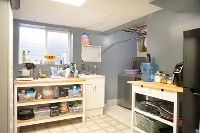 2178 W Arthur Dr, West Jordan, UT 84084 - Photo 19