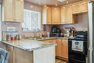 2178 W Arthur Dr, West Jordan, UT 84084 - Photo 9