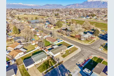 648 W 2200 N, Clinton, UT 84015 - Photo 21