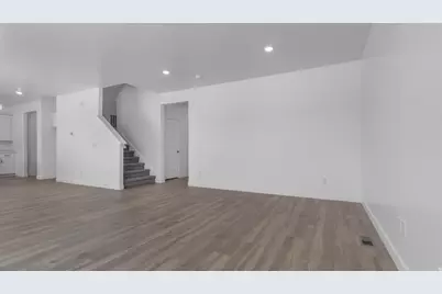 1563 E 960 N #200, Salem, UT 84653 - Photo 9