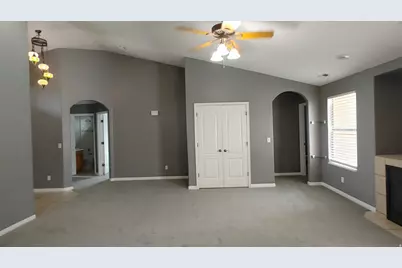 457 N Center St, Lehi, UT 84043 - Photo 3