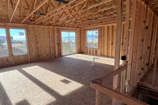 1154 E 160 N, Hyde Park, UT 84318 - Photo 15