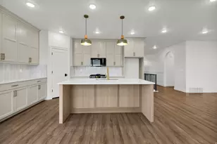 1154 E 160 N, Hyde Park, UT 84318 - Photo 5